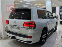 تويوتا لاندكروزر